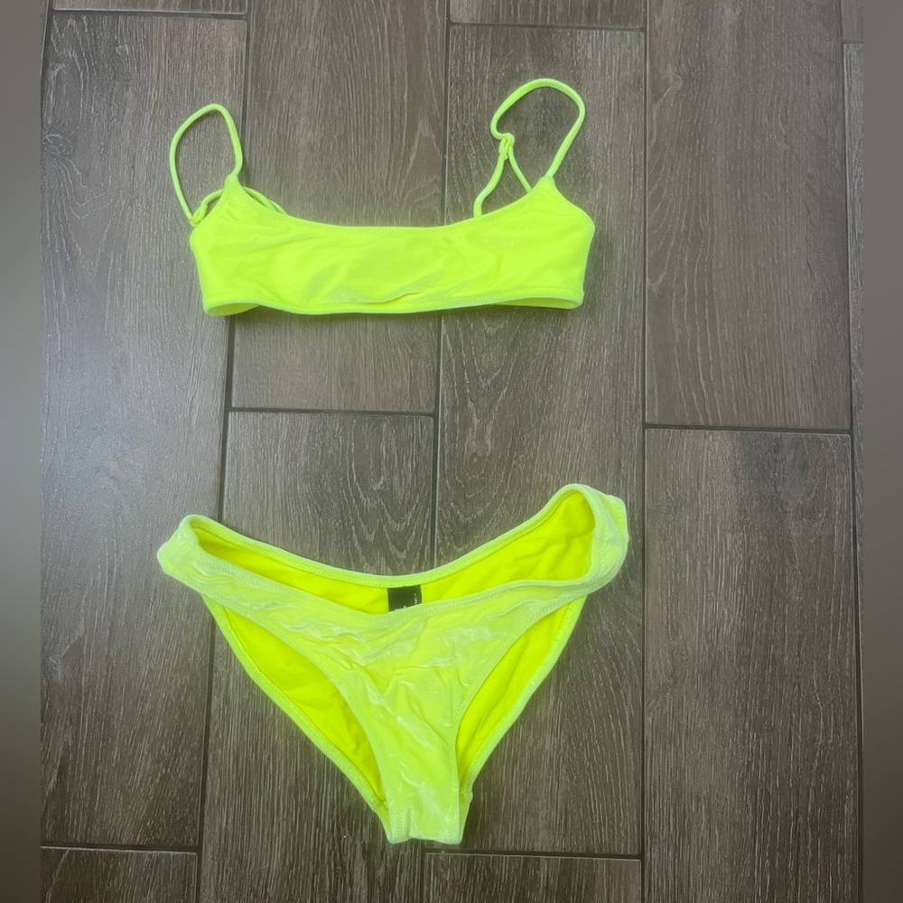 Triangl Dreamland Velvet Bikini Lemon Yellow XS